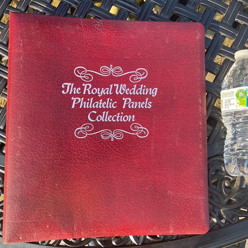 The Royal Wedding Philatelic Panels Collection Binder w/Princess Diana ++ Stamps